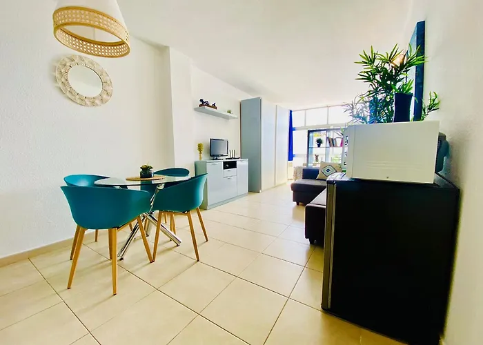 Διαμέρισμα Golden Wave 1 *